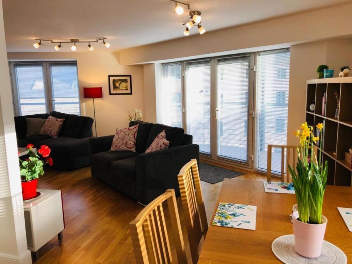 Remarkable 2 Bed Apartment In Edimburgo Exterior foto