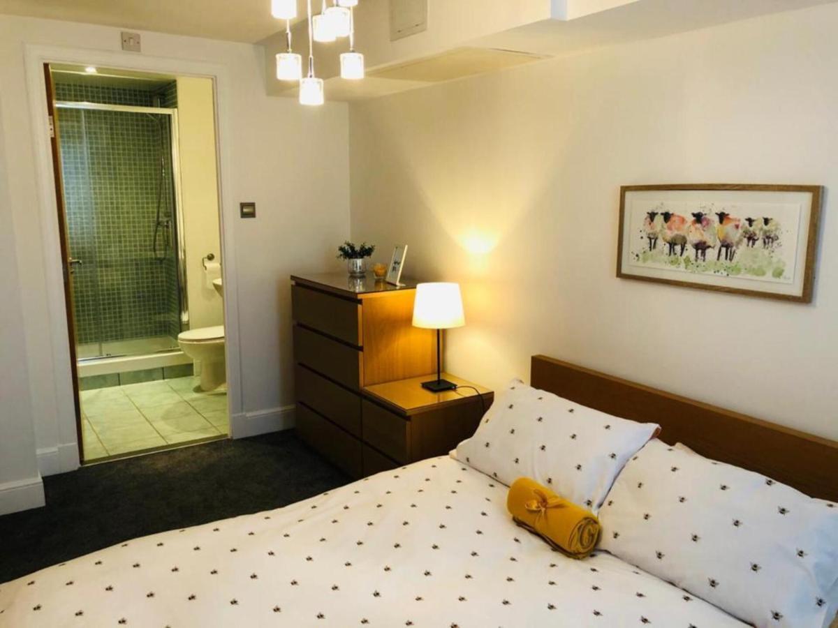 Remarkable 2 Bed Apartment In Edimburgo Exterior foto